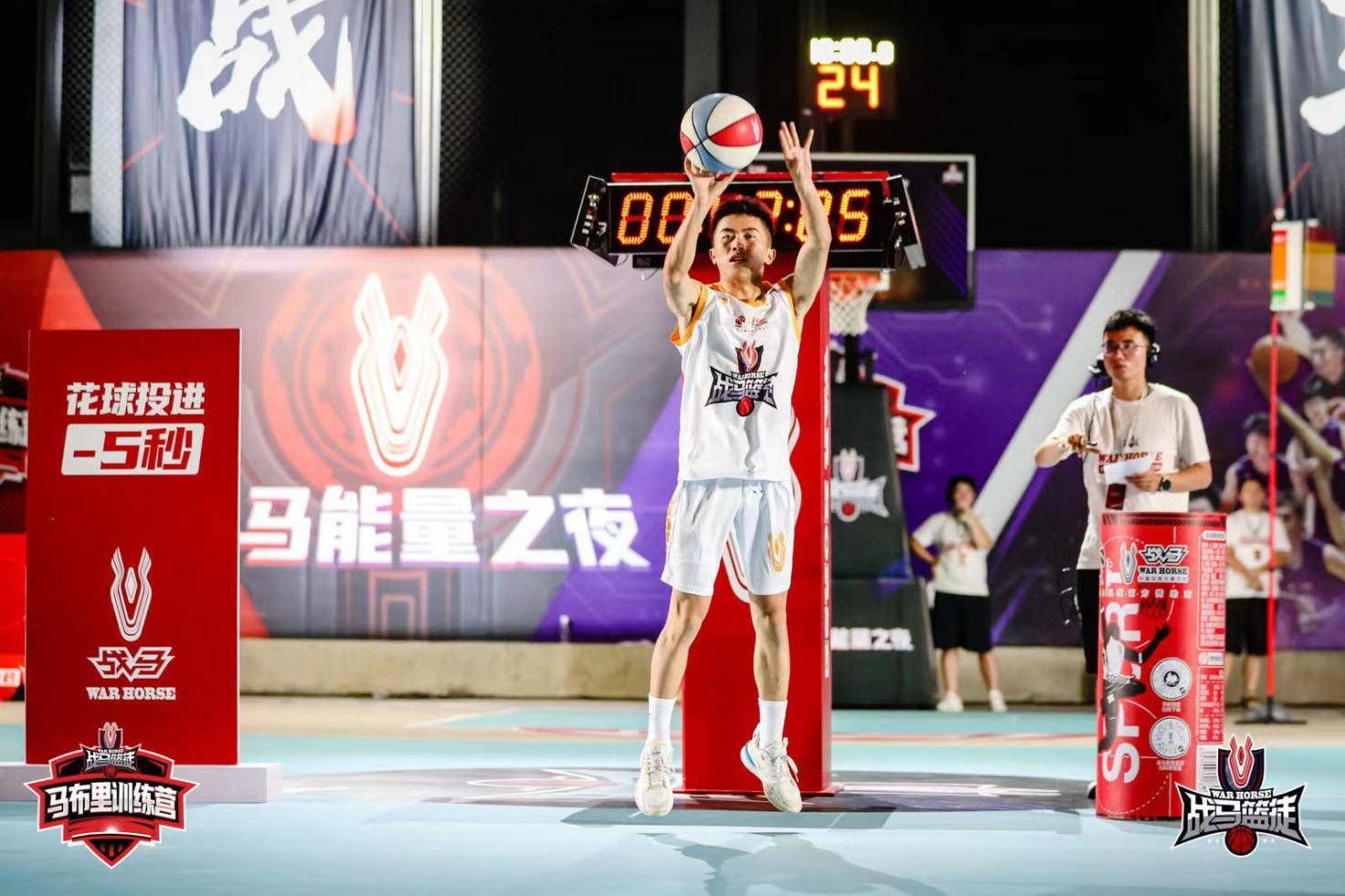 九游娱乐网址-战马战队迎战星火战魂，完成三杀，掌控节奏如行云流水(烈火战马空城计歌词)