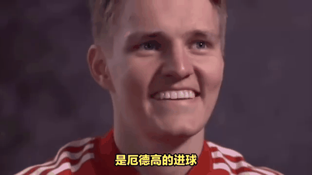 夏窗逆转！曼联抢下阿森纳目标射手，球员罢训+师徒情(阿森纳3比2曼联)