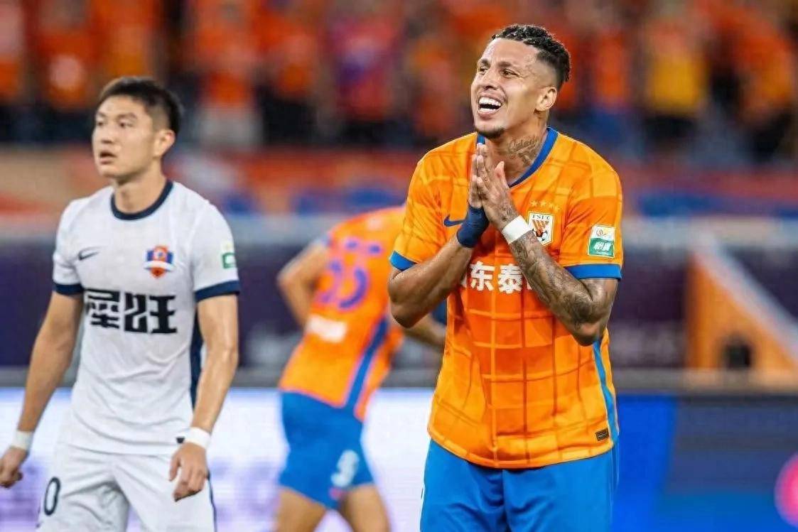 外援助攻得手，球队主场大破对手(棒球ballstrikeout意思)